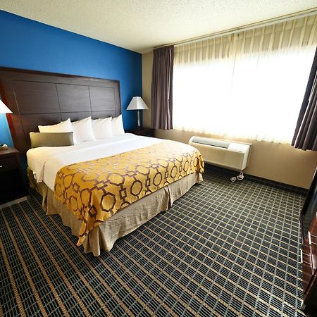 Baymont By Wyndham Marshalltown Extérieur photo