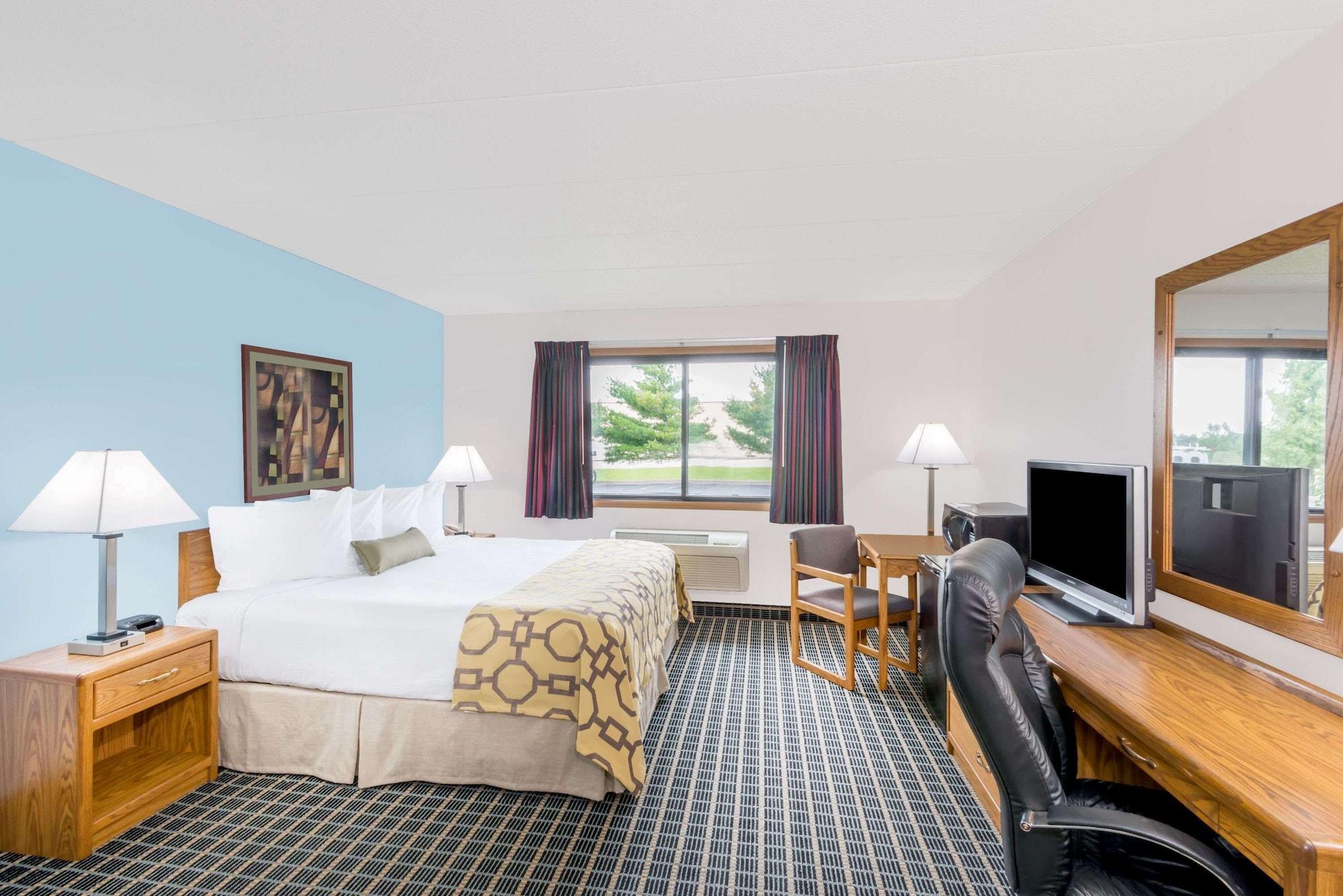 Baymont By Wyndham Marshalltown Extérieur photo