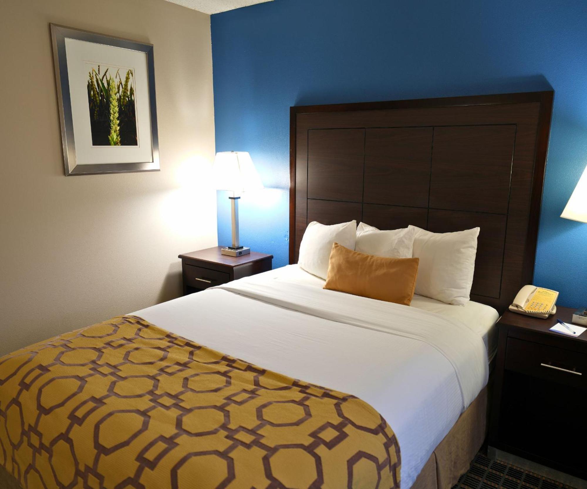 Baymont By Wyndham Marshalltown Extérieur photo