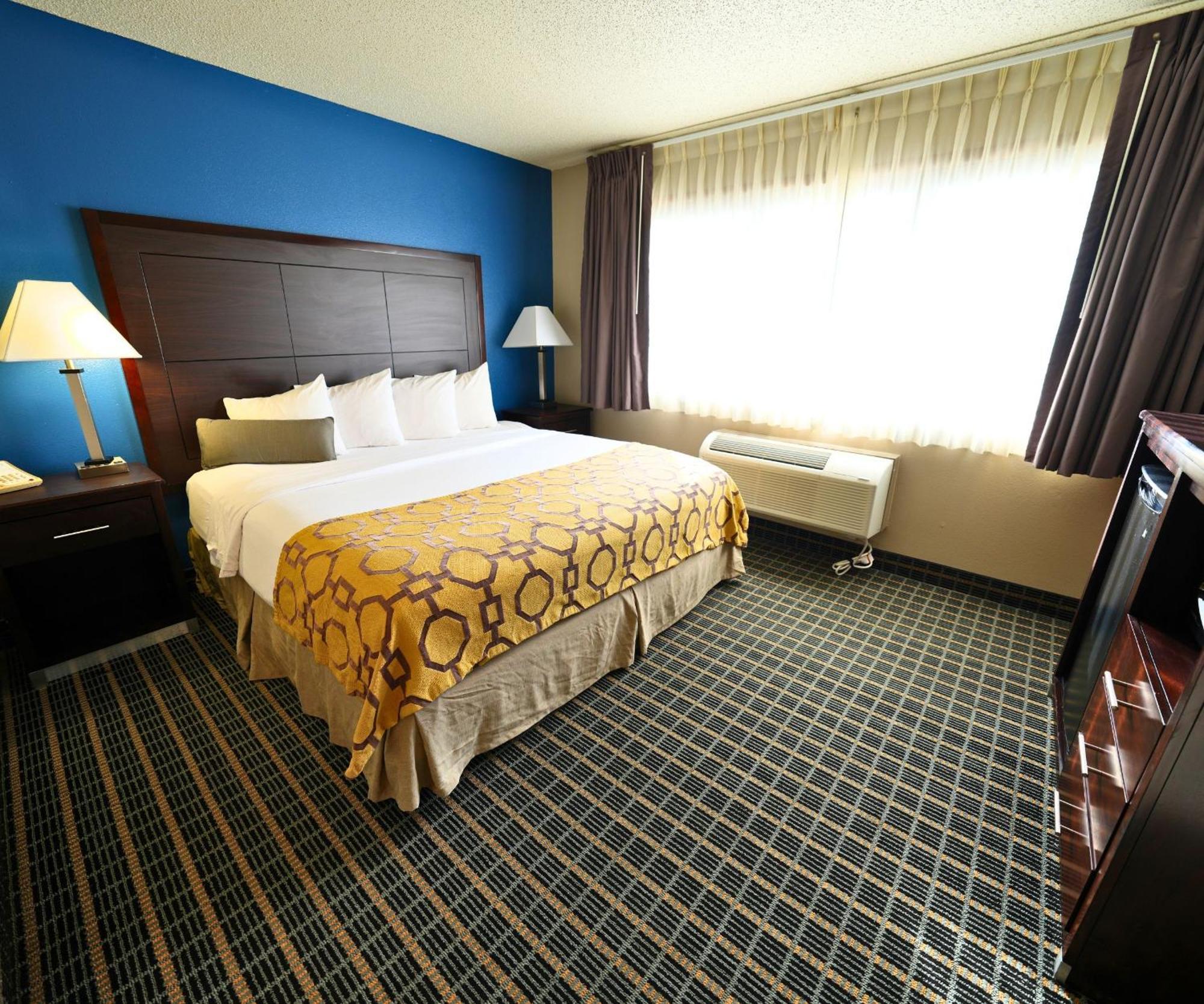 Baymont By Wyndham Marshalltown Extérieur photo