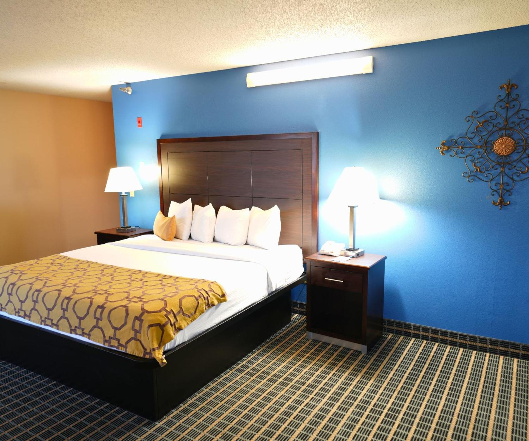 Baymont By Wyndham Marshalltown Extérieur photo